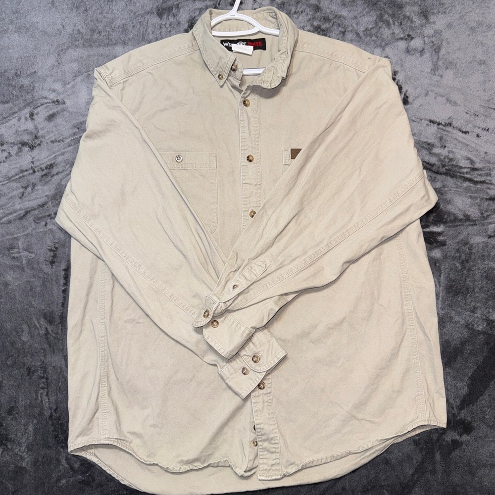 Wrangler Riggs Workwear Mens XL Tan Khaki Cotton Long Sleeve Button Down Shirt‎
